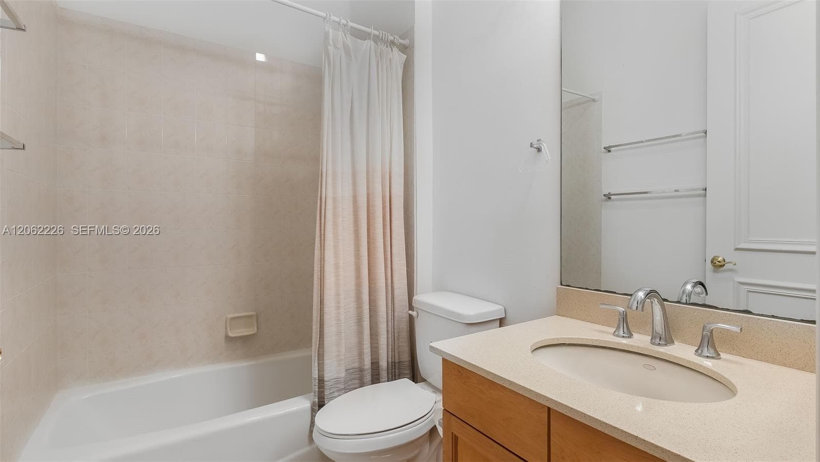 425 NE 69th Cir photo 37