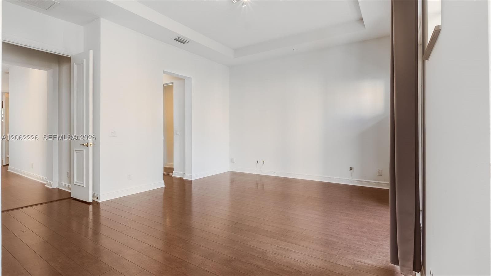 425 NE 69th Cir photo 29