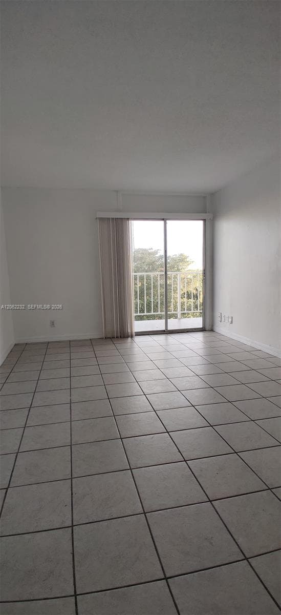 YOLANDA VILLAS CONDO · #706E in Miami - Photo 26