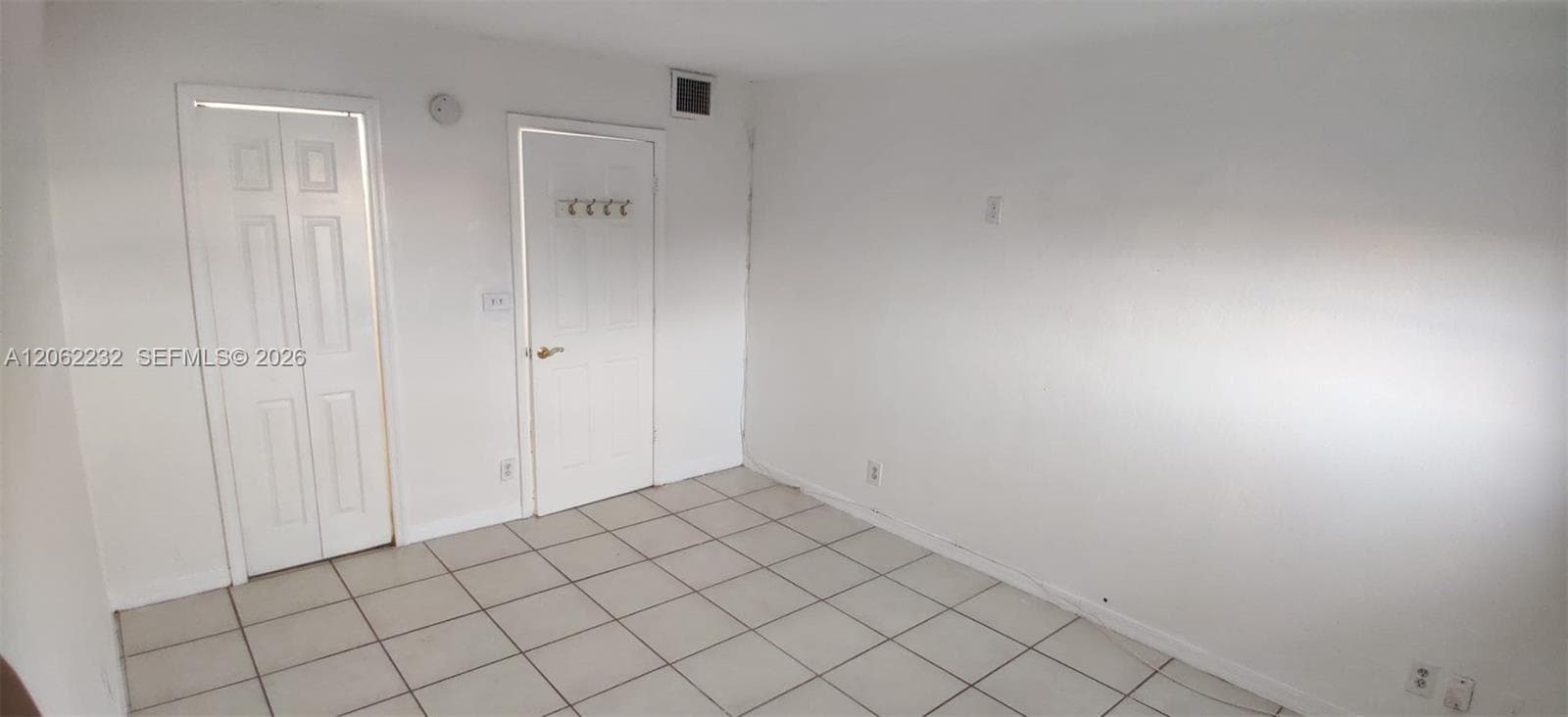 YOLANDA VILLAS CONDO · #706E in Miami - Photo 31