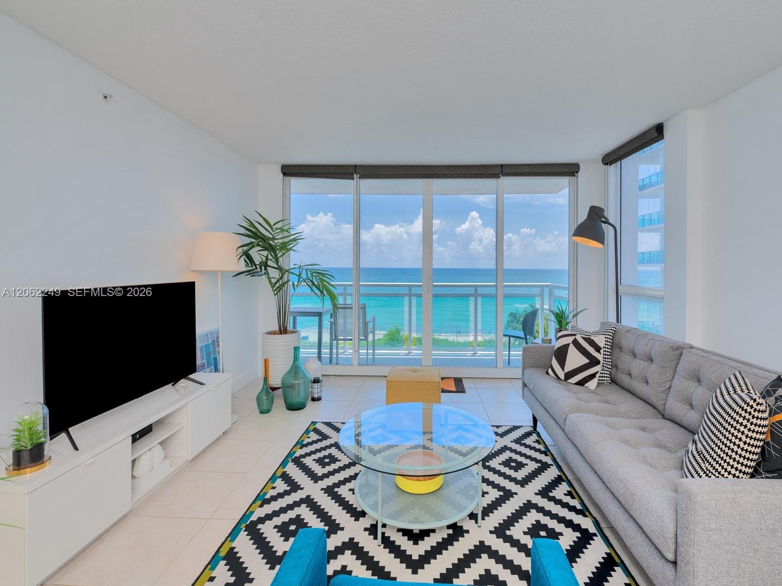 THE COLLINS CONDO · #815 in Miami Beach - Photo 12