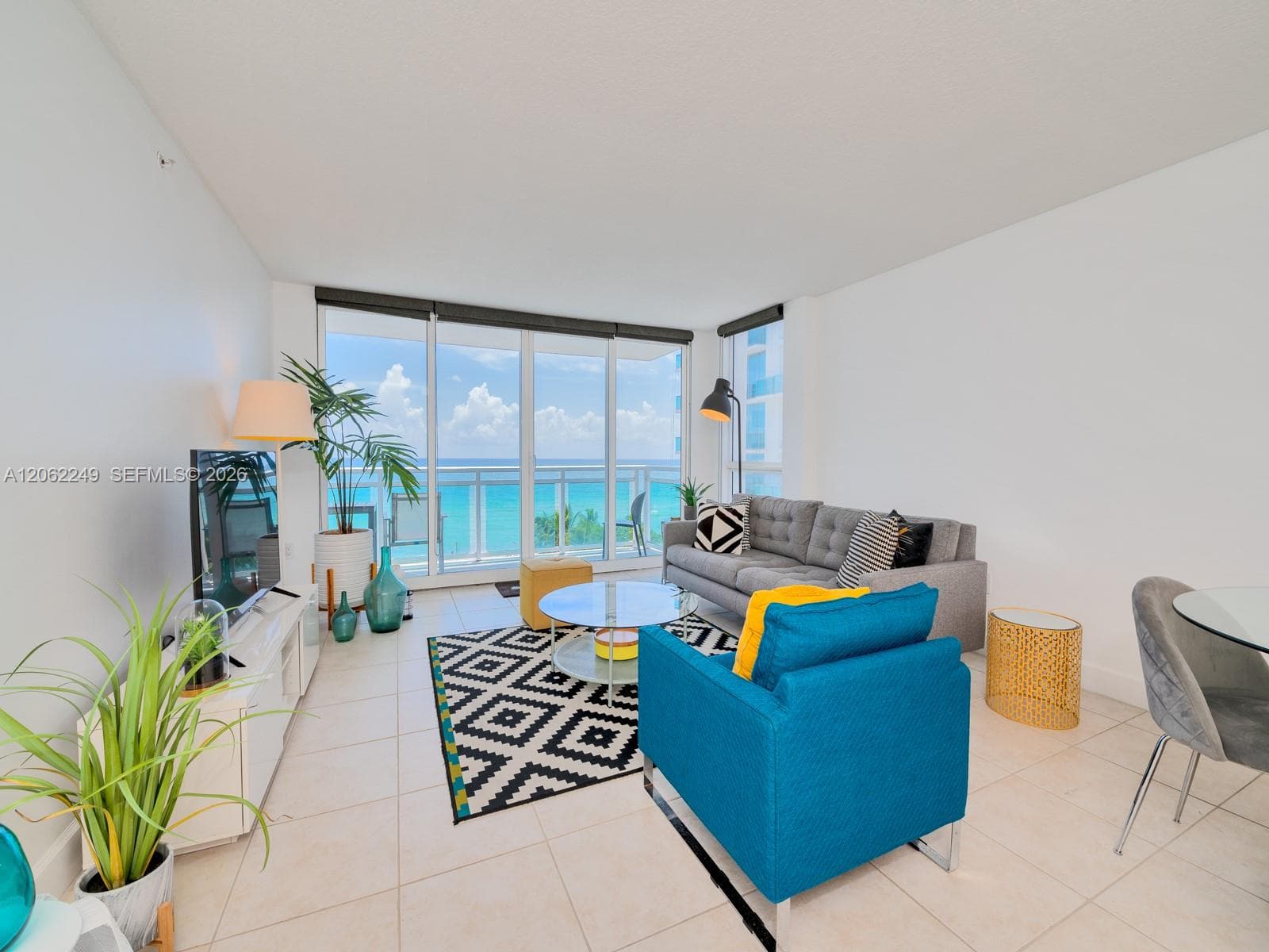 Direct ocean view from every room