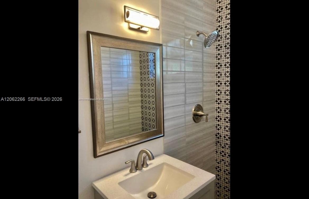 THE LORENA CONDO · #8 in Miami Beach - Photo 30