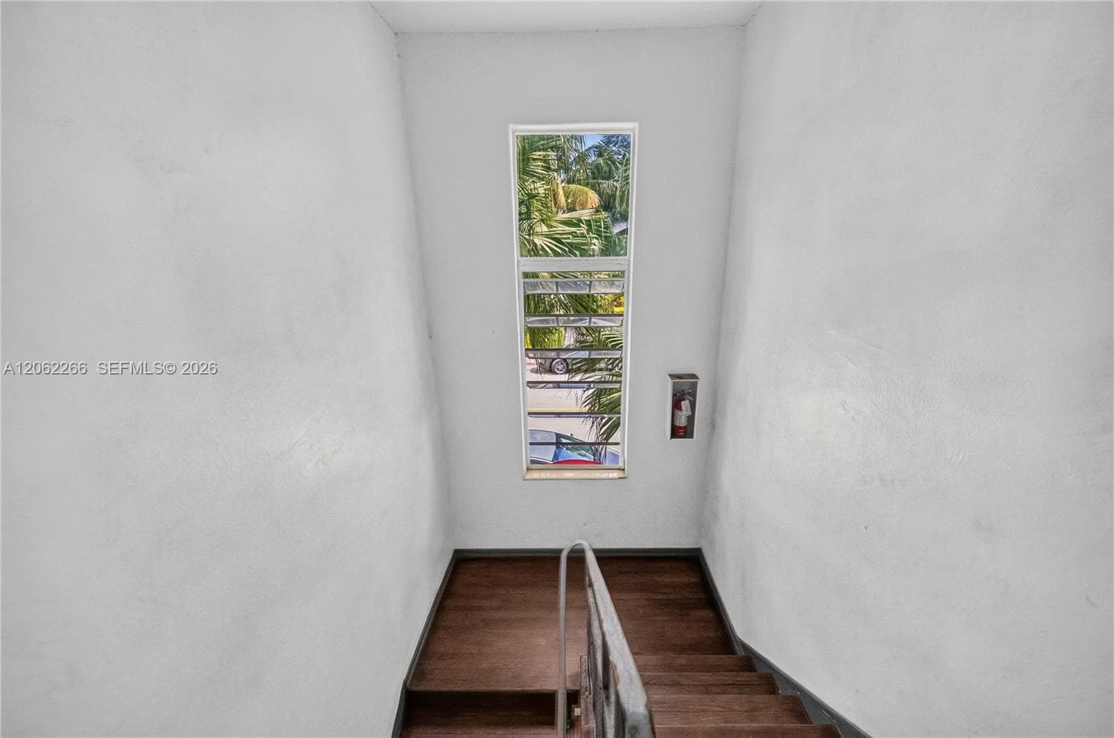 THE LORENA CONDO · #8 in Miami Beach - Photo 19
