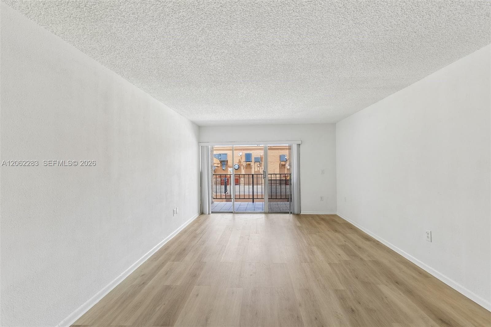 Los Arboles Condo · #B203 in Hialeah - Photo 11