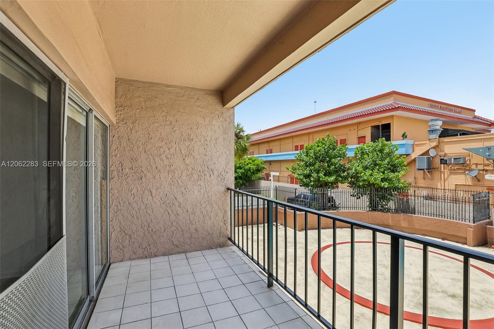 Los Arboles Condo · #B203 in Hialeah - Photo 35