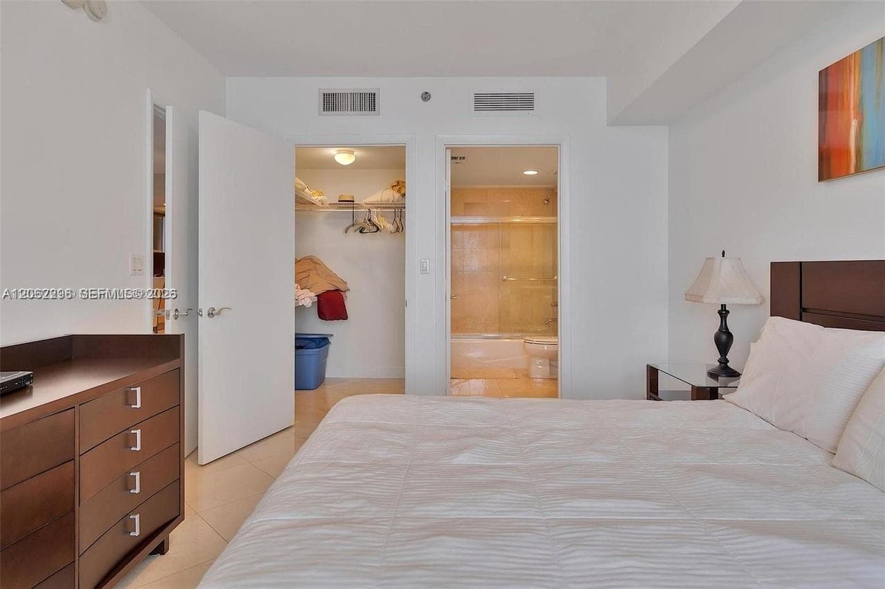 BEACH CLUB CONDO · #4203 in Hallandale Beach - Photo 16