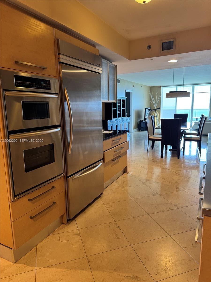 BEACH CLUB CONDO · #4203 in Hallandale Beach - Photo 8