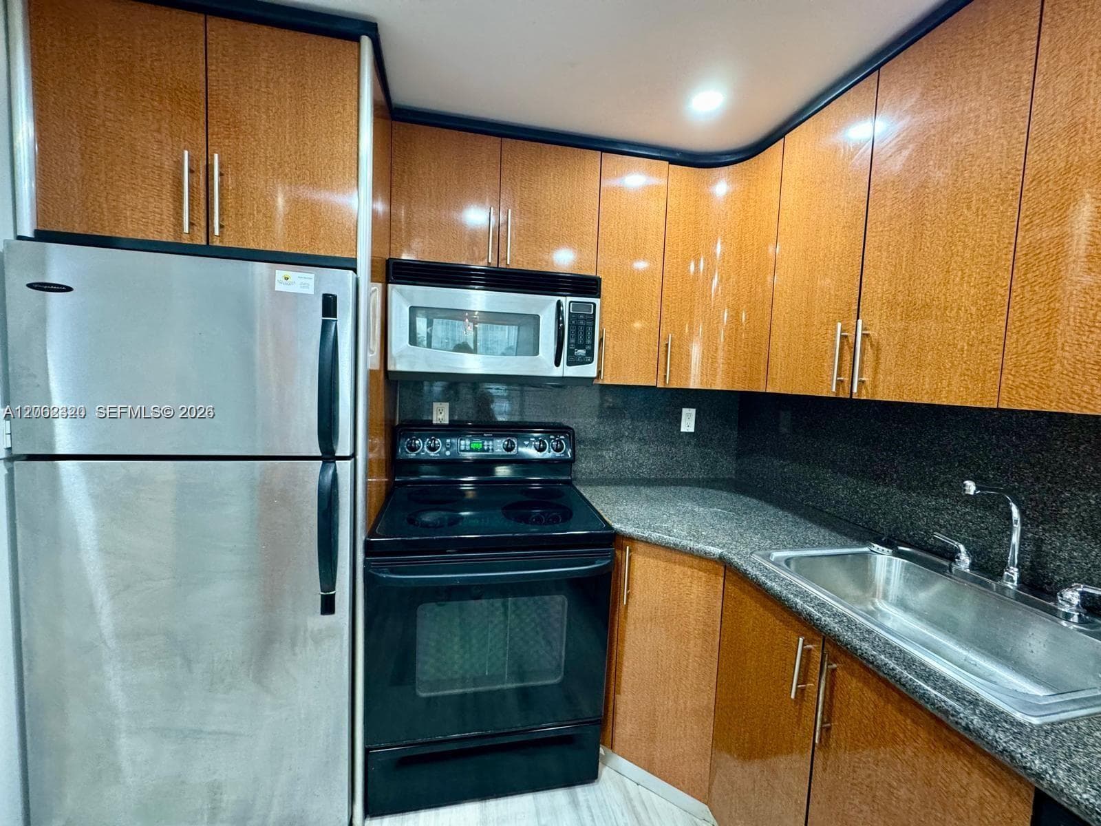 AVILA SOUTH CONDO · #206 in Sunny Isles Beach - Photo 2