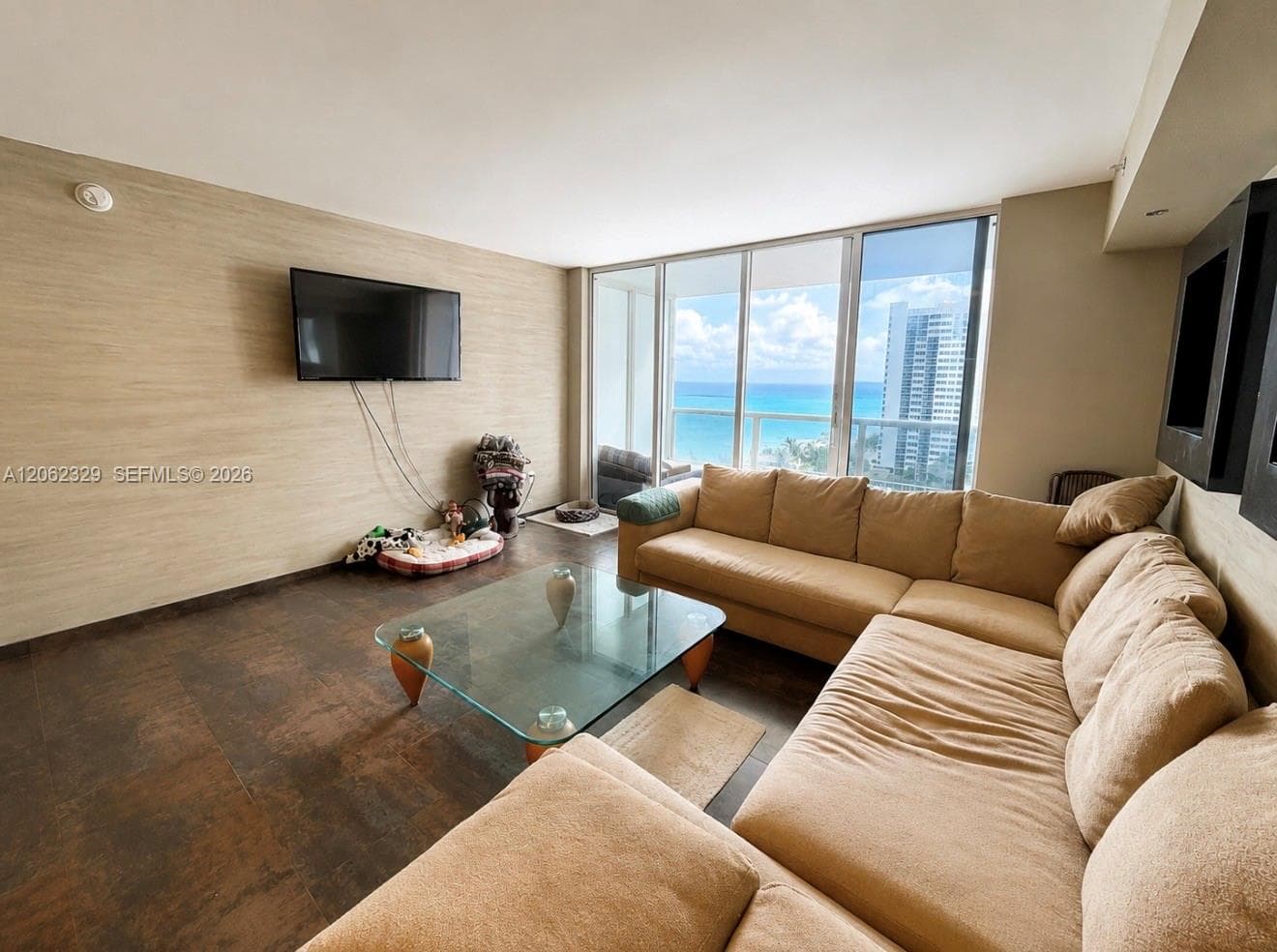 Beach Club Two · #1405 in Hallandale Beach - Photo 7