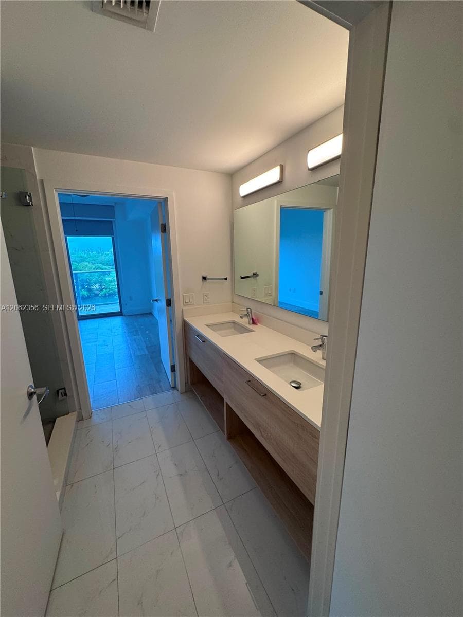 THE HARBOUR NORTH CONDO · #305 in North Miami Beach - Photo 13