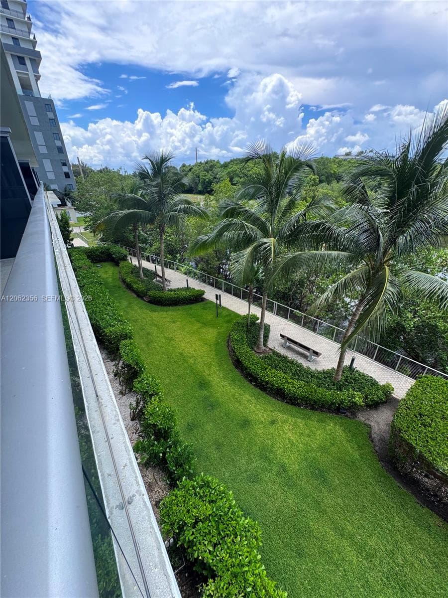 THE HARBOUR NORTH CONDO · #305 in North Miami Beach - Photo 3