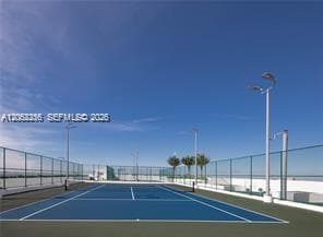 THE HARBOUR NORTH CONDO · #305 in North Miami Beach - Photo 34
