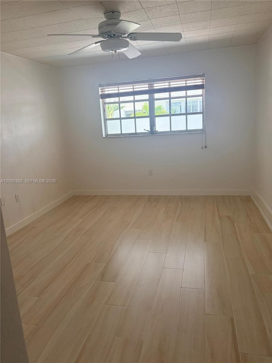 Key Biscayne VI Condo · #302 in Key Biscayne - Photo 4