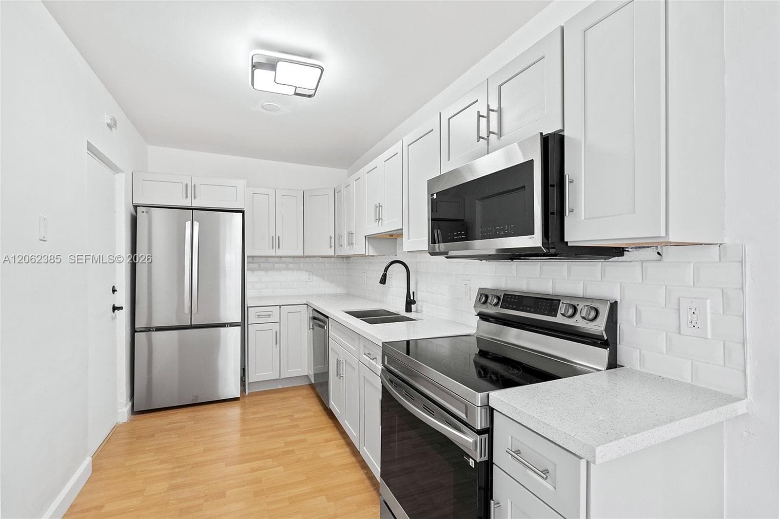 TREASURE BAY CLUB CONDO · #3D in North Bay Village - Photo 2