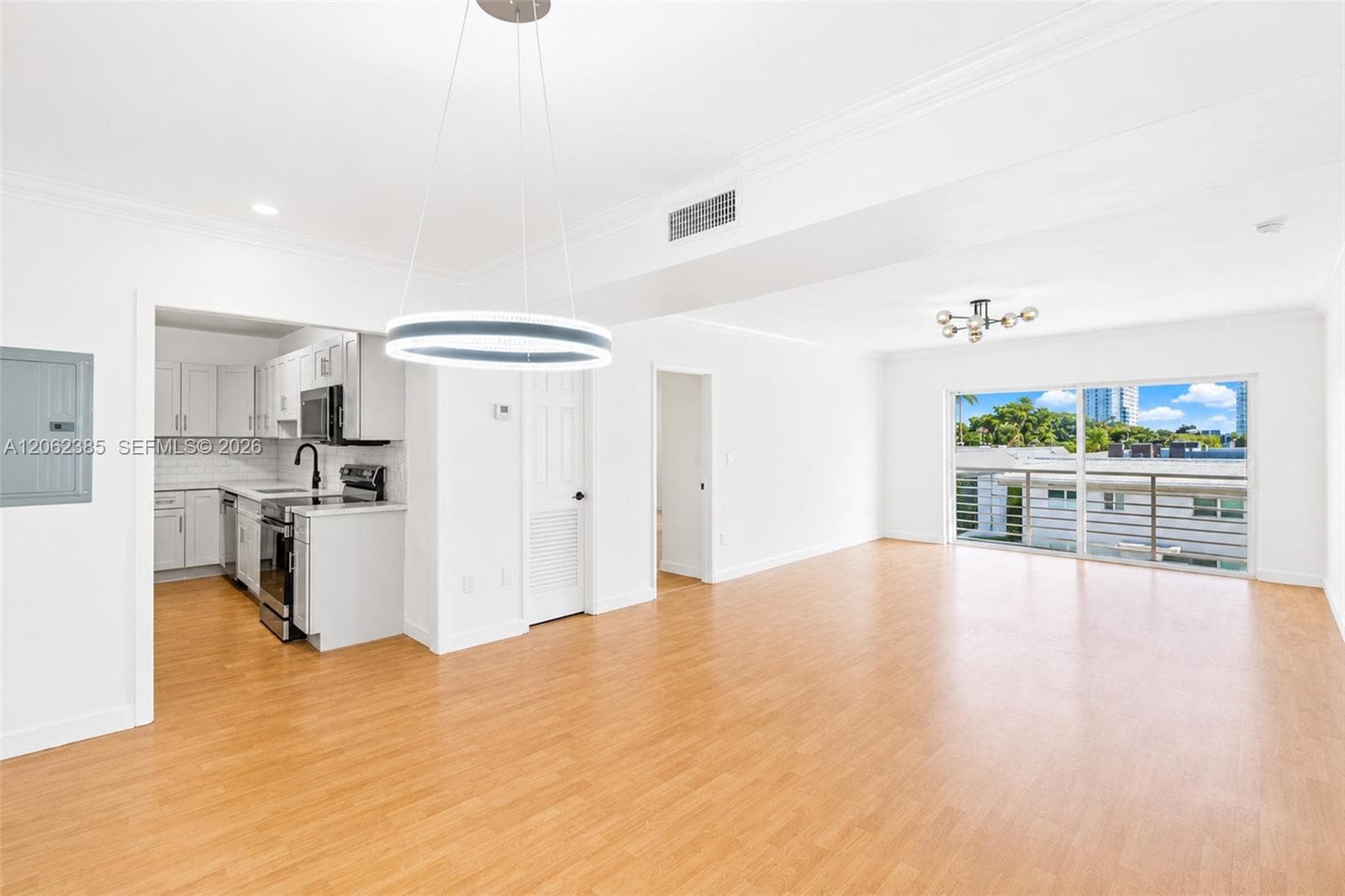 TREASURE BAY CLUB CONDO · #3D in North Bay Village - Photo 3