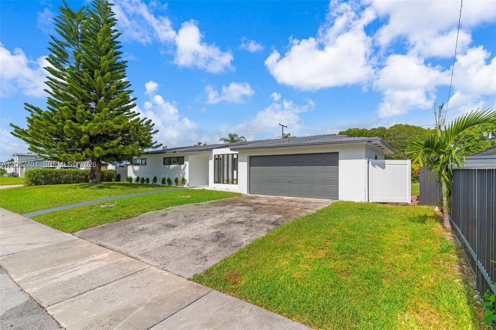 17630 SW 108th Ct photo 3