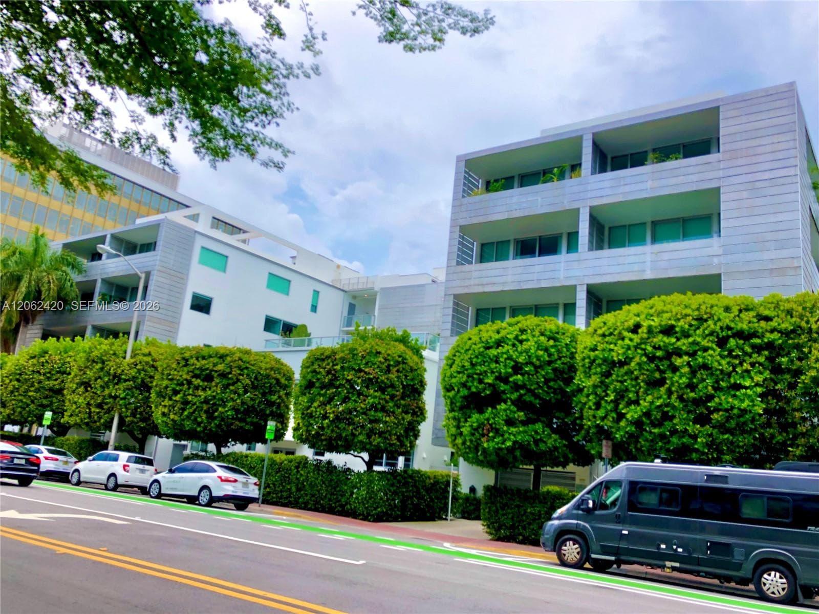 THE MONTCLAIR CONDO · #303 in Miami Beach - Photo 2