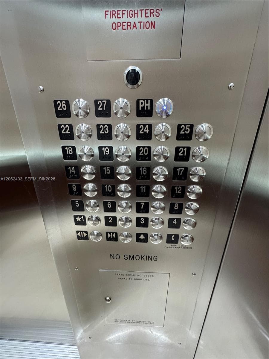 Elevator - 28 FLOORS