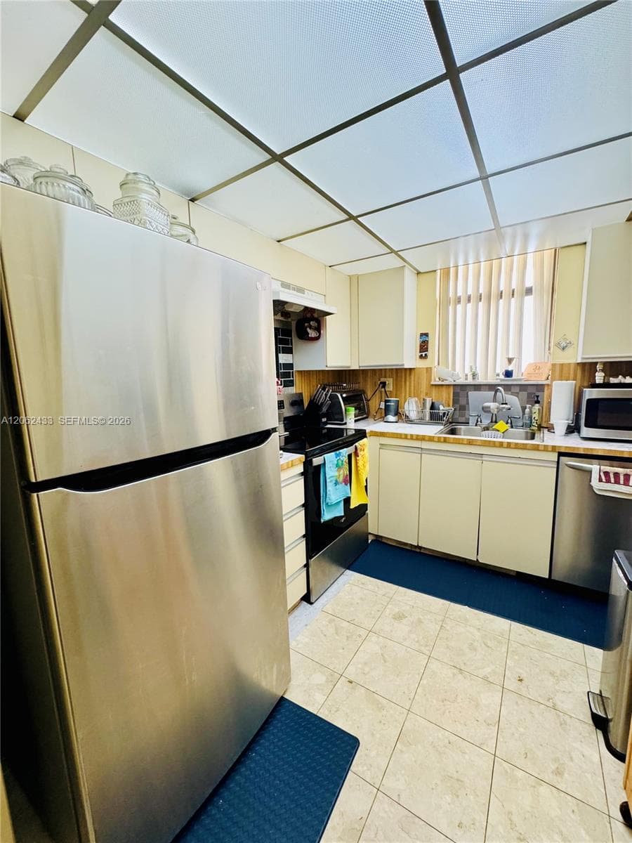 TOWER AT BISCAYNE COVE · #PH03 in Aventura - Photo 10