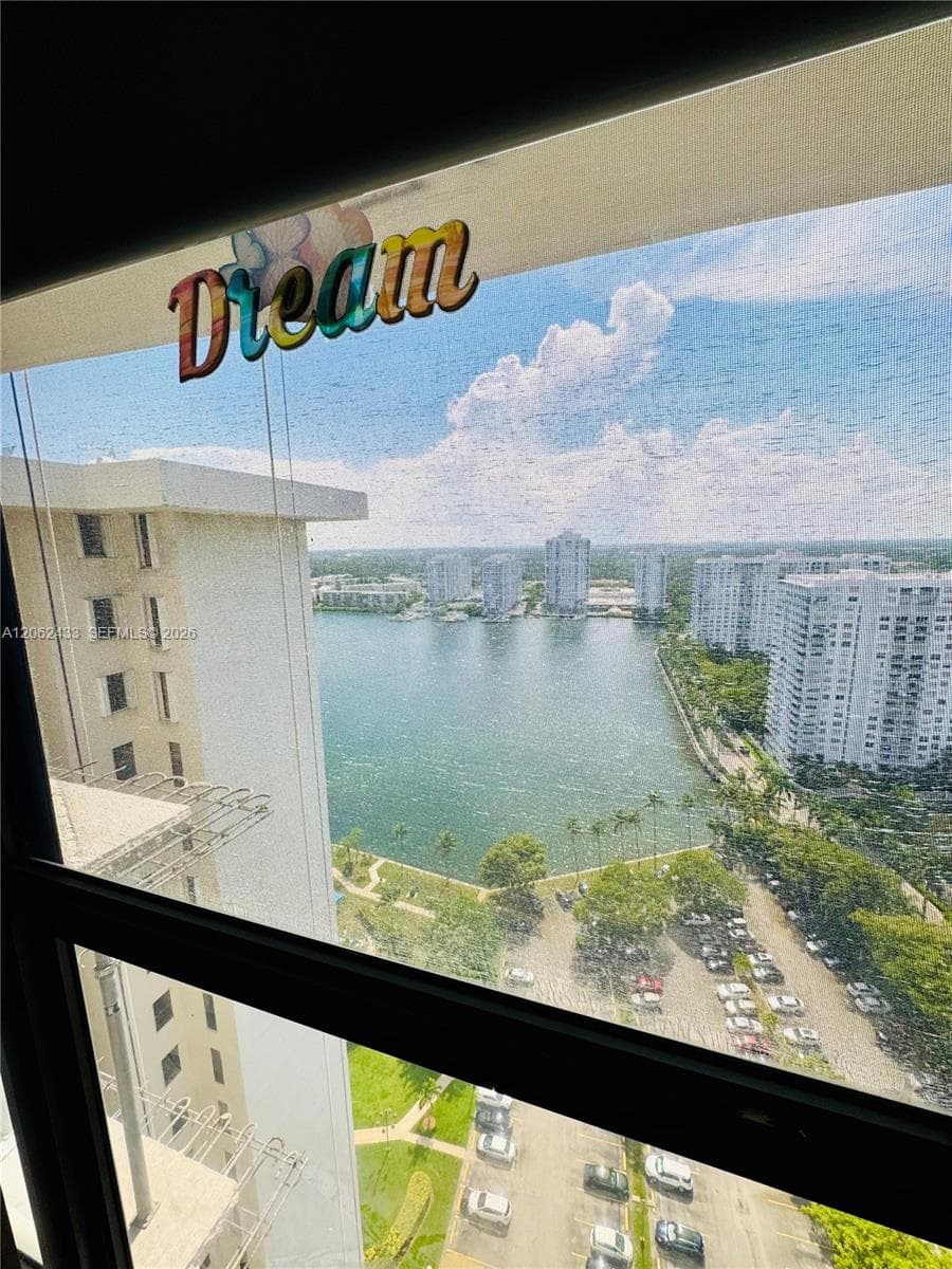 TOWER AT BISCAYNE COVE · #PH03 in Aventura - Photo 25