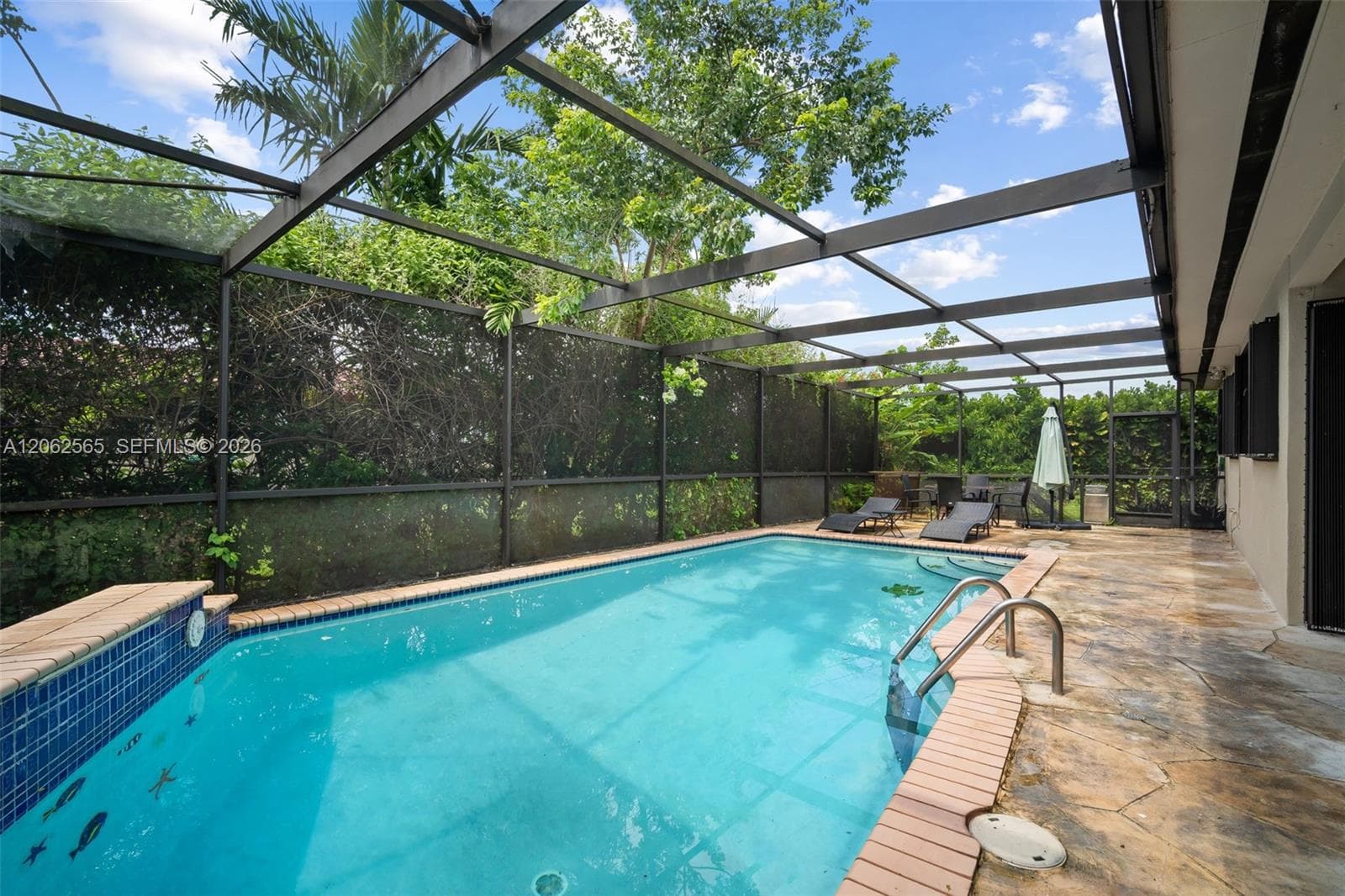 12330 SW 39th Ter photo 12