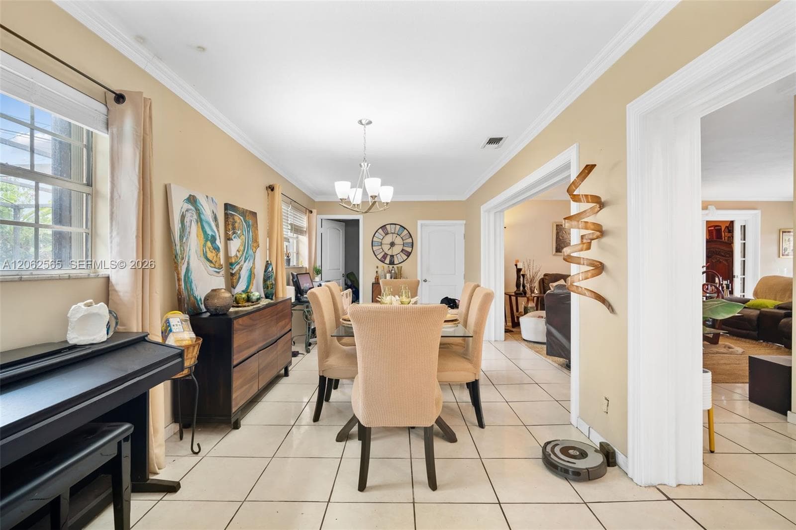 12330 SW 39th Ter photo 4