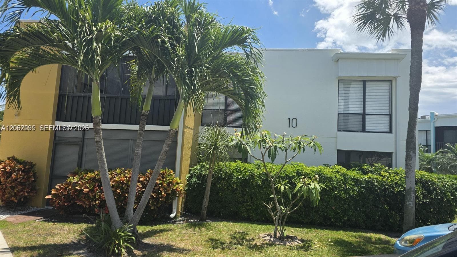 TOWN & COUNTRY ESTATES CO · #10B in Delray Beach - Photo 18