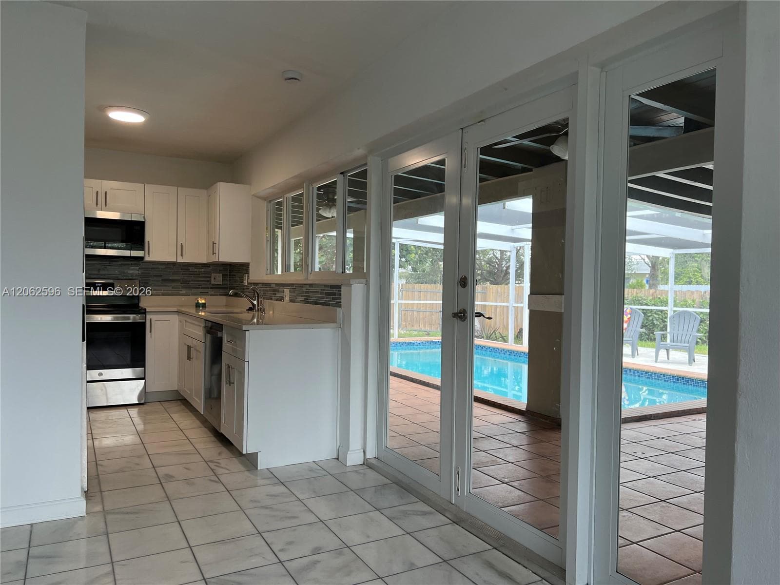 8830 SW 200th ST photo 4