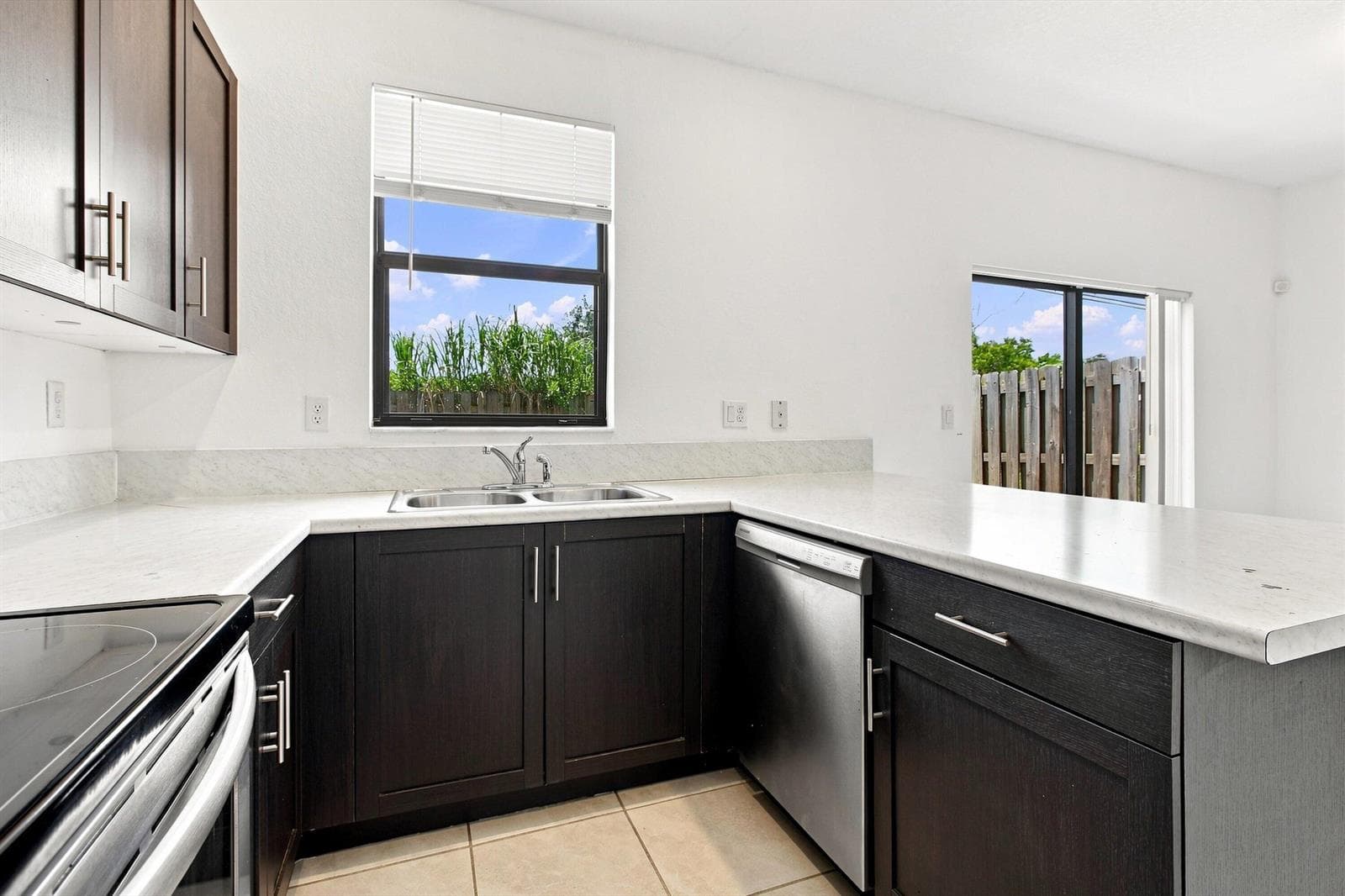 14-Property Photo 014