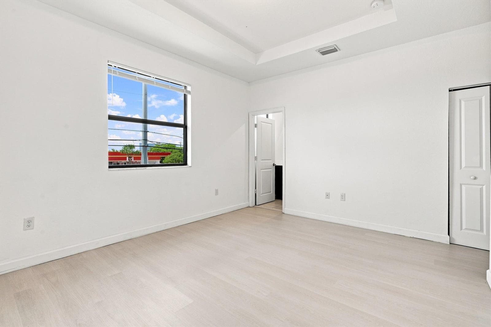 18-Property Photo 018