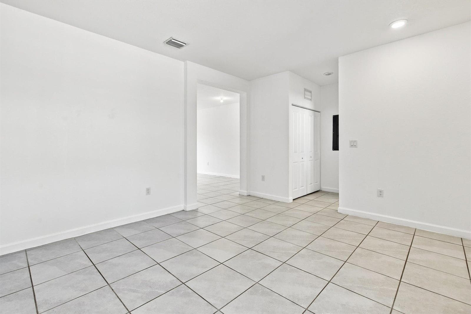 07-Property Photo 007