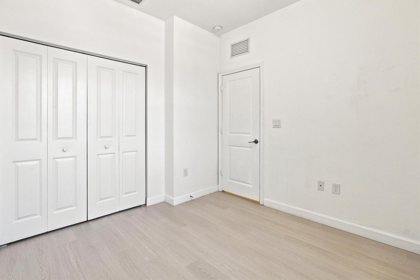 22-Property Photo 022