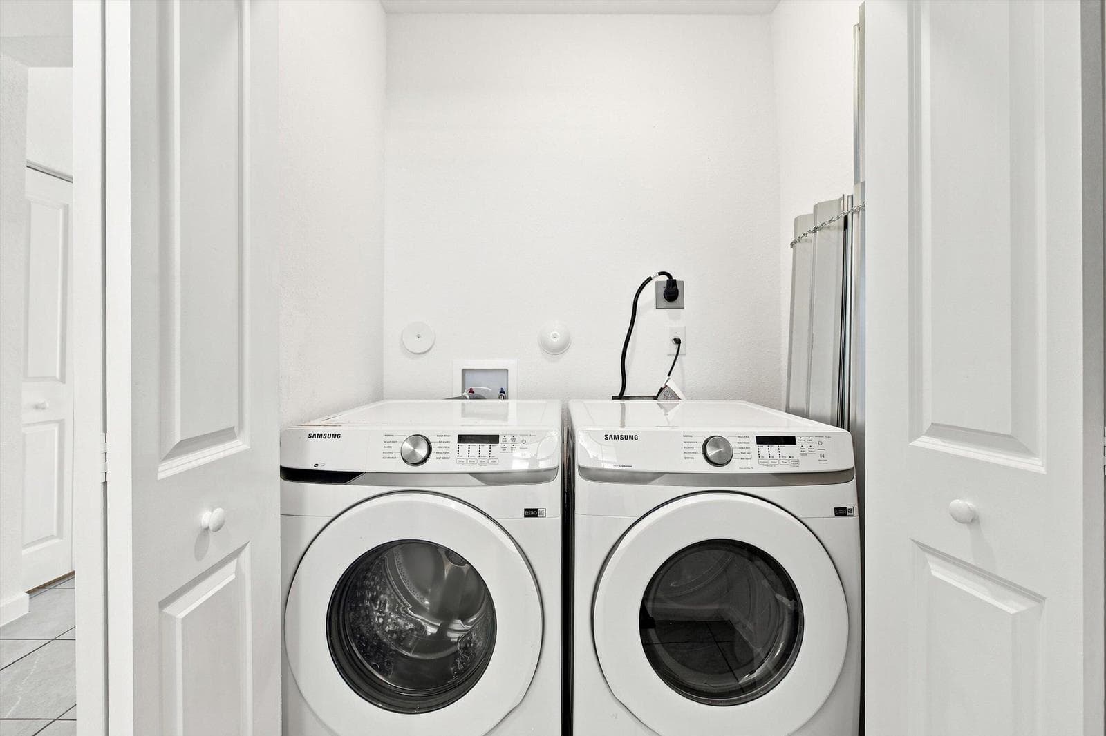 27-Property Photo 027