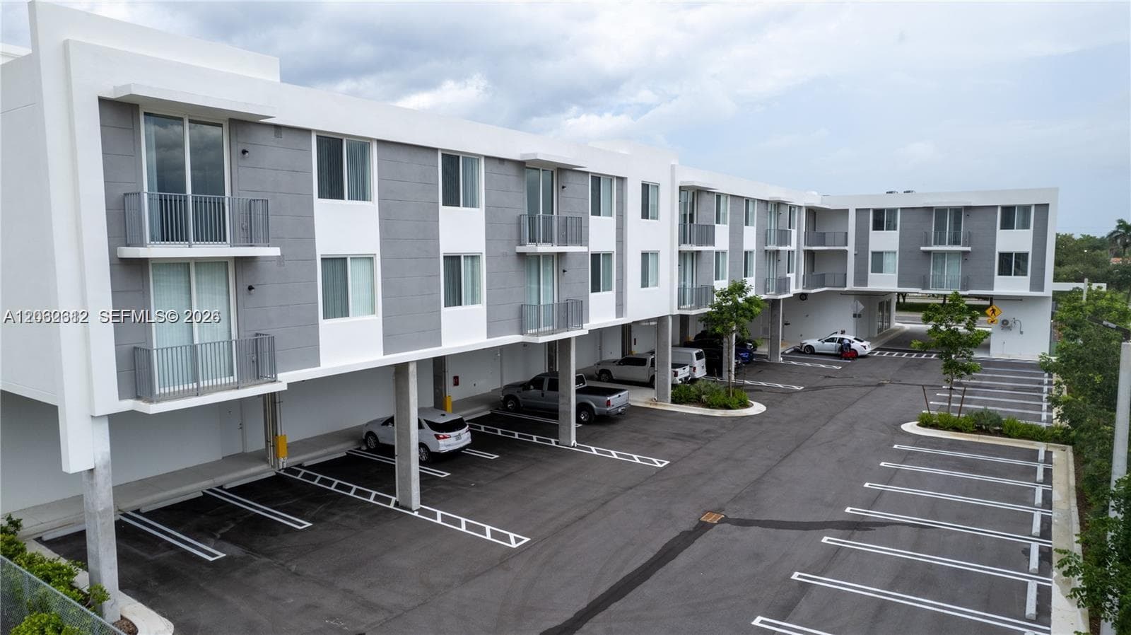 REDLAND CROSSINGS · #216 in Homestead - Photo 3