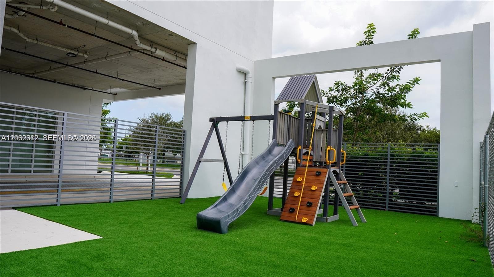 REDLAND CROSSINGS · #216 in Homestead - Photo 4