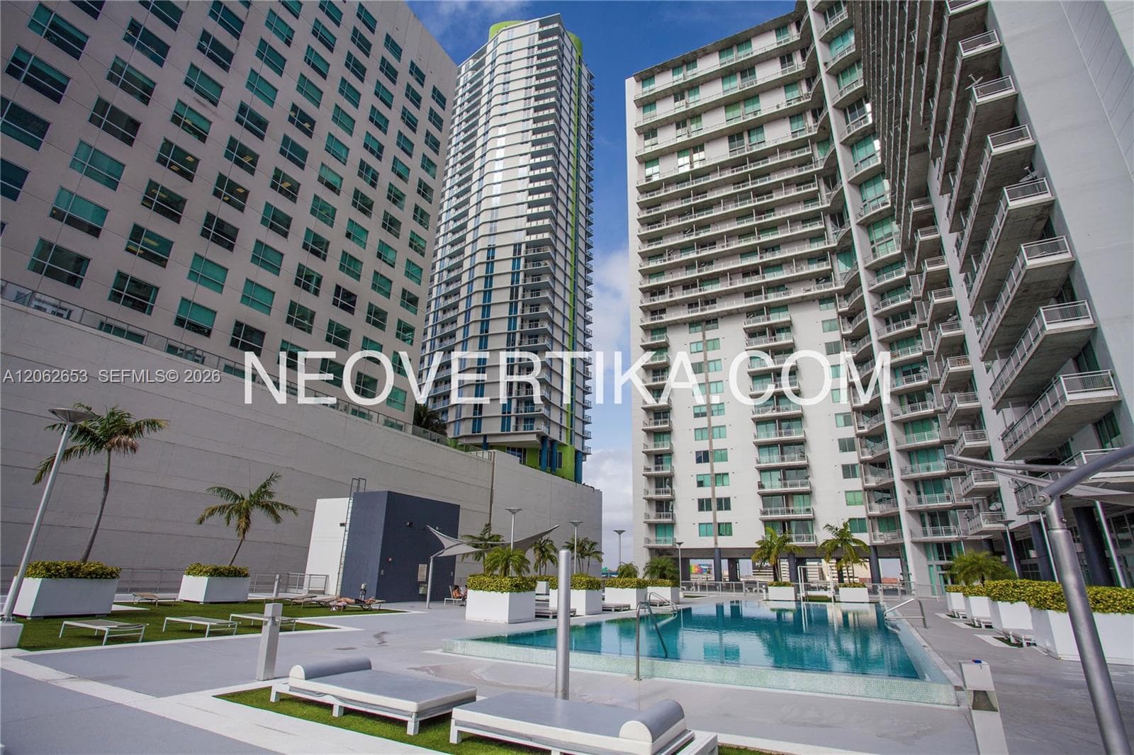 NEO VERTIKA CONDO · #PHI20 in Miami - Photo 17