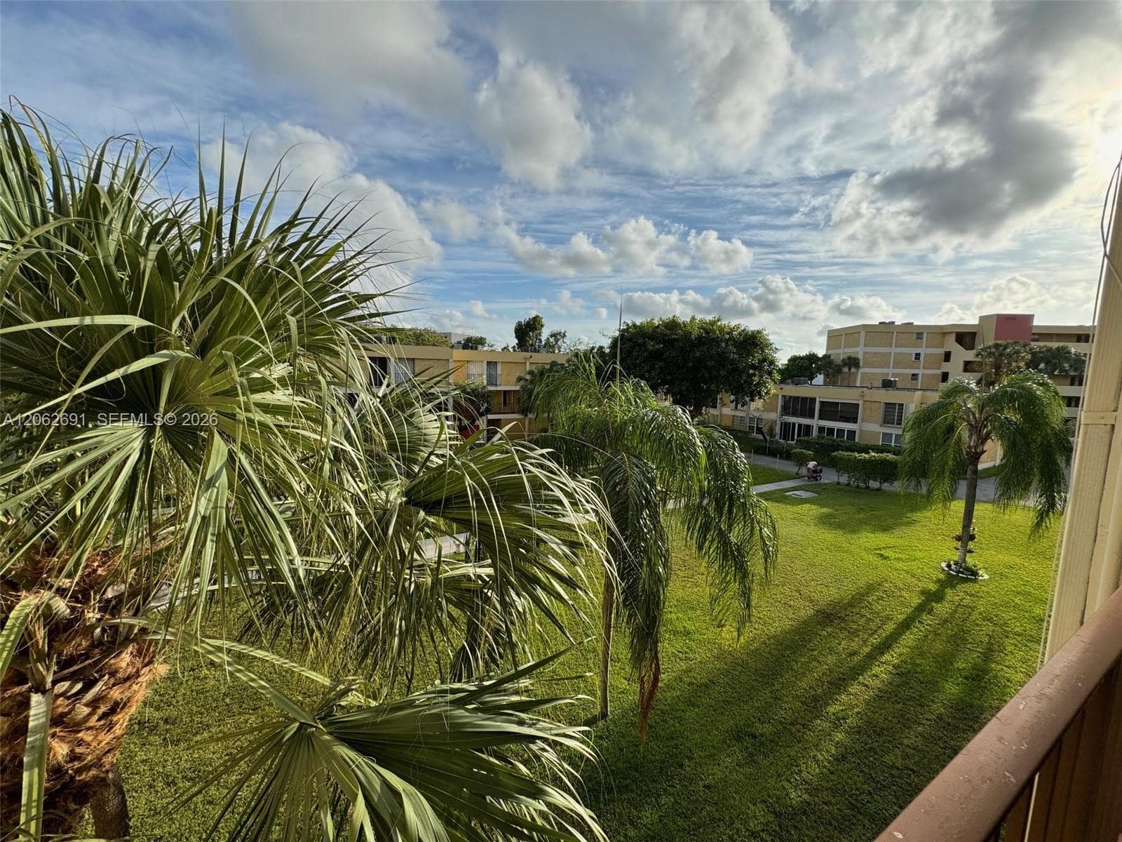 Parkwood Condominium · #204 in Miami - Photo 17