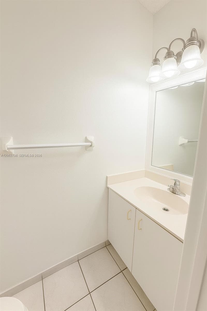 GRACE VILLAS II CONDO · #2 in Miami - Photo 9