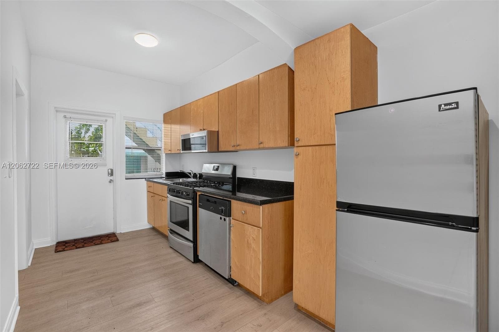 VILA MARA CONDO · #2 in Miami Beach - Photo 1
