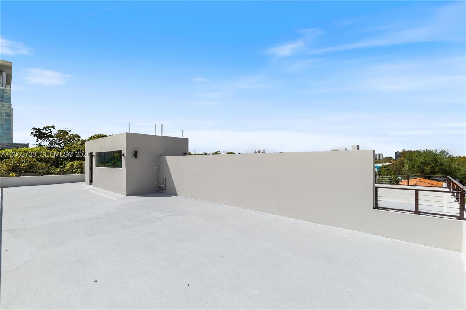 1748 SW 21st Ter #right photo 28