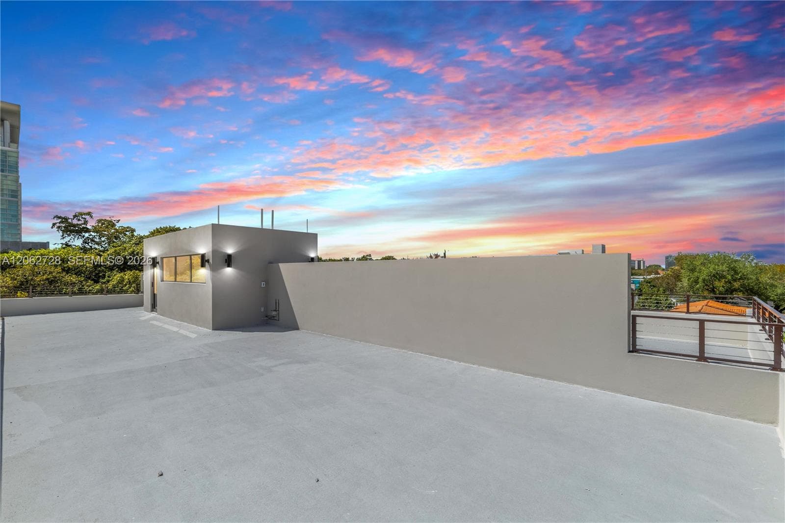 1748 SW 21st Ter #right photo 30