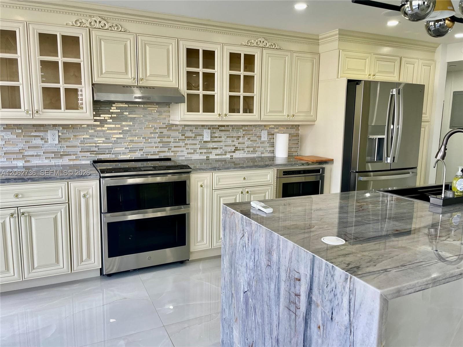 ANCHOR BAY CLUB · #603 in Hallandale Beach - Photo 9