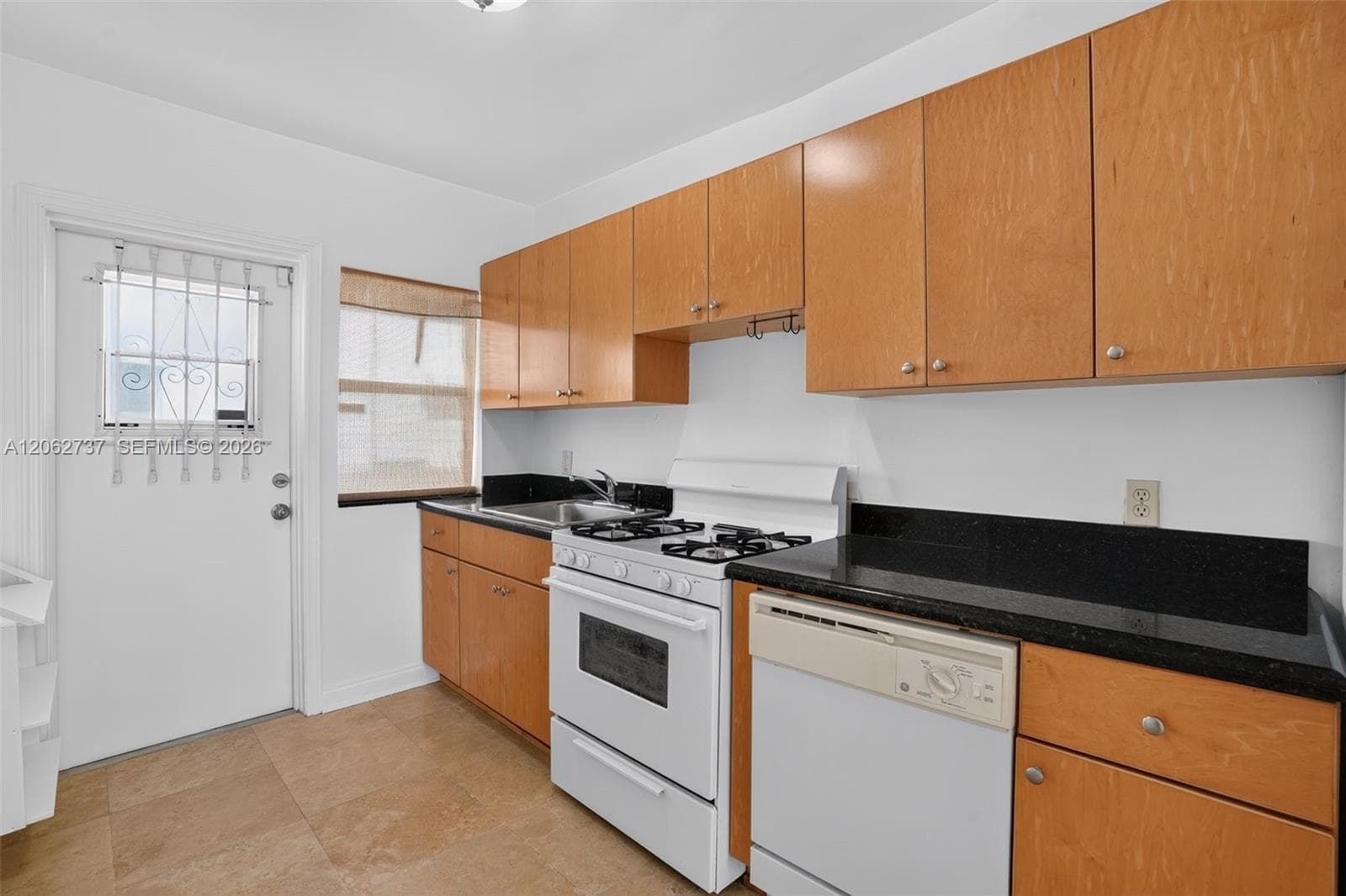 VILA MARA CONDO · #4 in Miami Beach - Photo 1