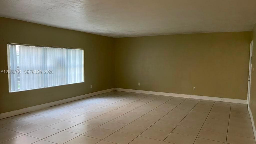 SUTTON HOUSE CONDO · #1 in North Miami - Photo 2