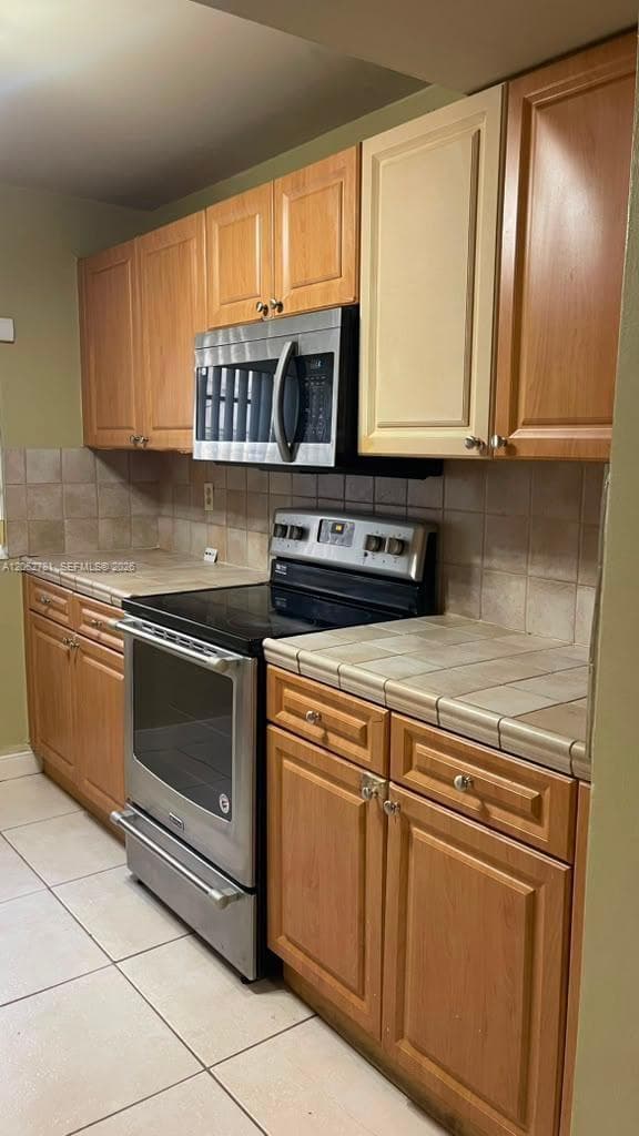 SUTTON HOUSE CONDO · #1 in North Miami - Photo 11