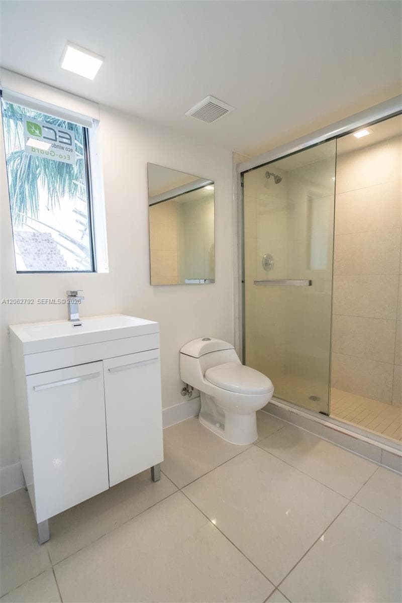 1971 BAY DRIVE # 110 MIAMI BEACH FL 33141