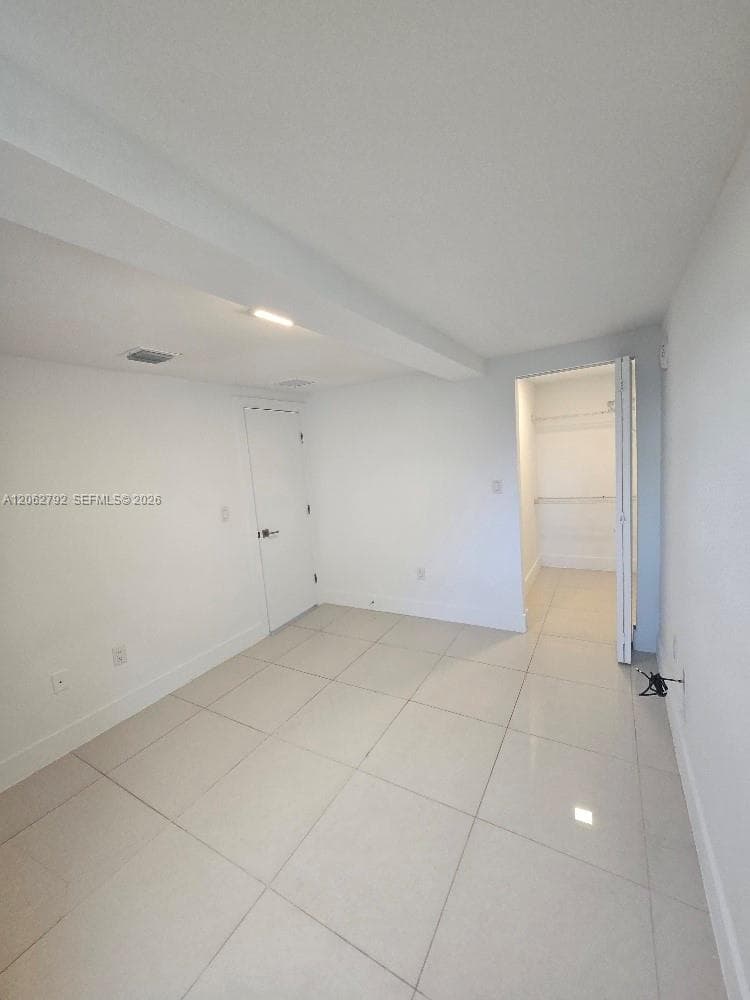 1971 BAY DRIVE # 110 MIAMI BEACH FL 33141