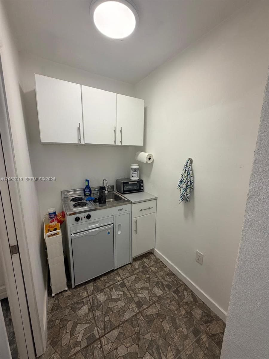 JUDY MANORS · #1 in North Miami Beach - Photo 4