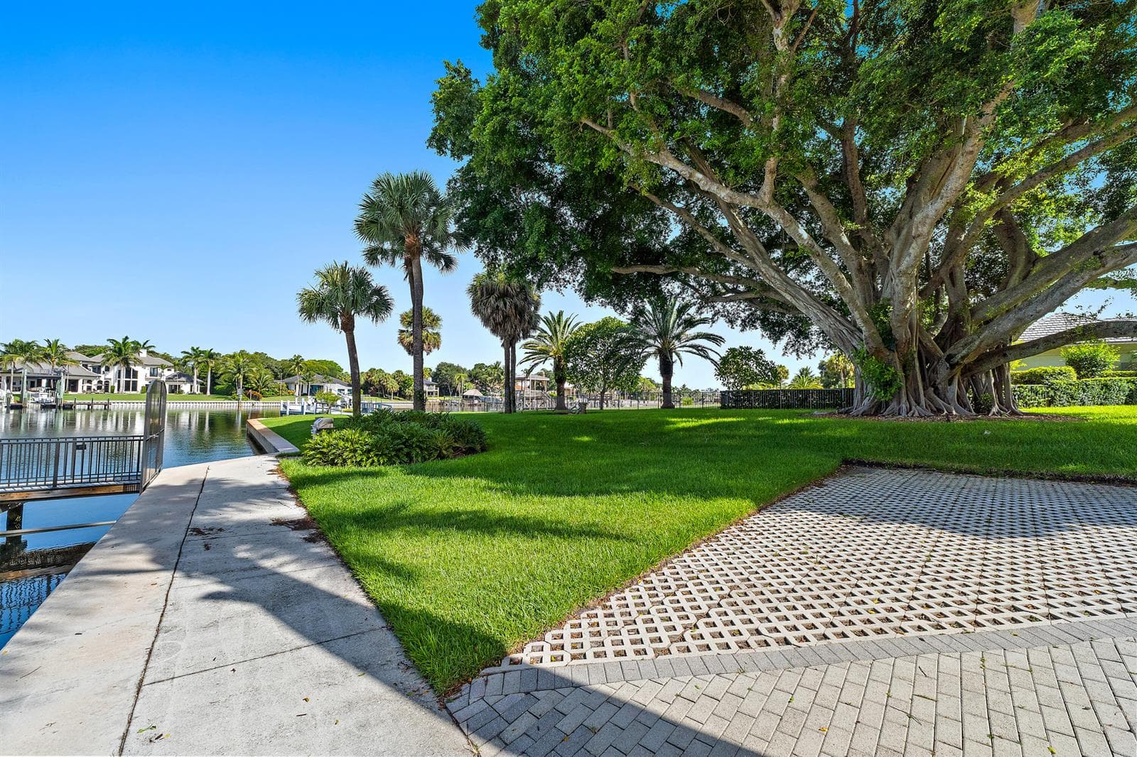 024-542BayColonyDrN-JunoBeach-FULL